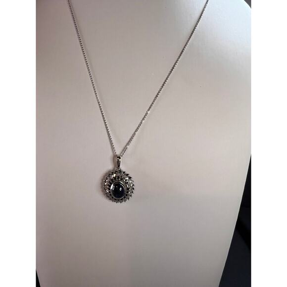 NEW Blue star sapphire and moissanite sterling silver halo pendant necklace - Picture 9 of 14